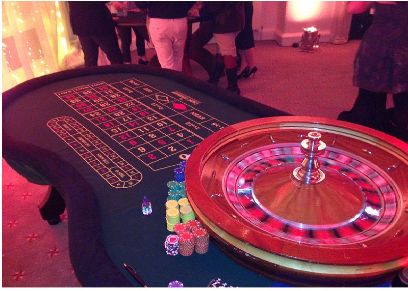 Cash Royal Casino کیسینو میں بکراٹکھیلیں